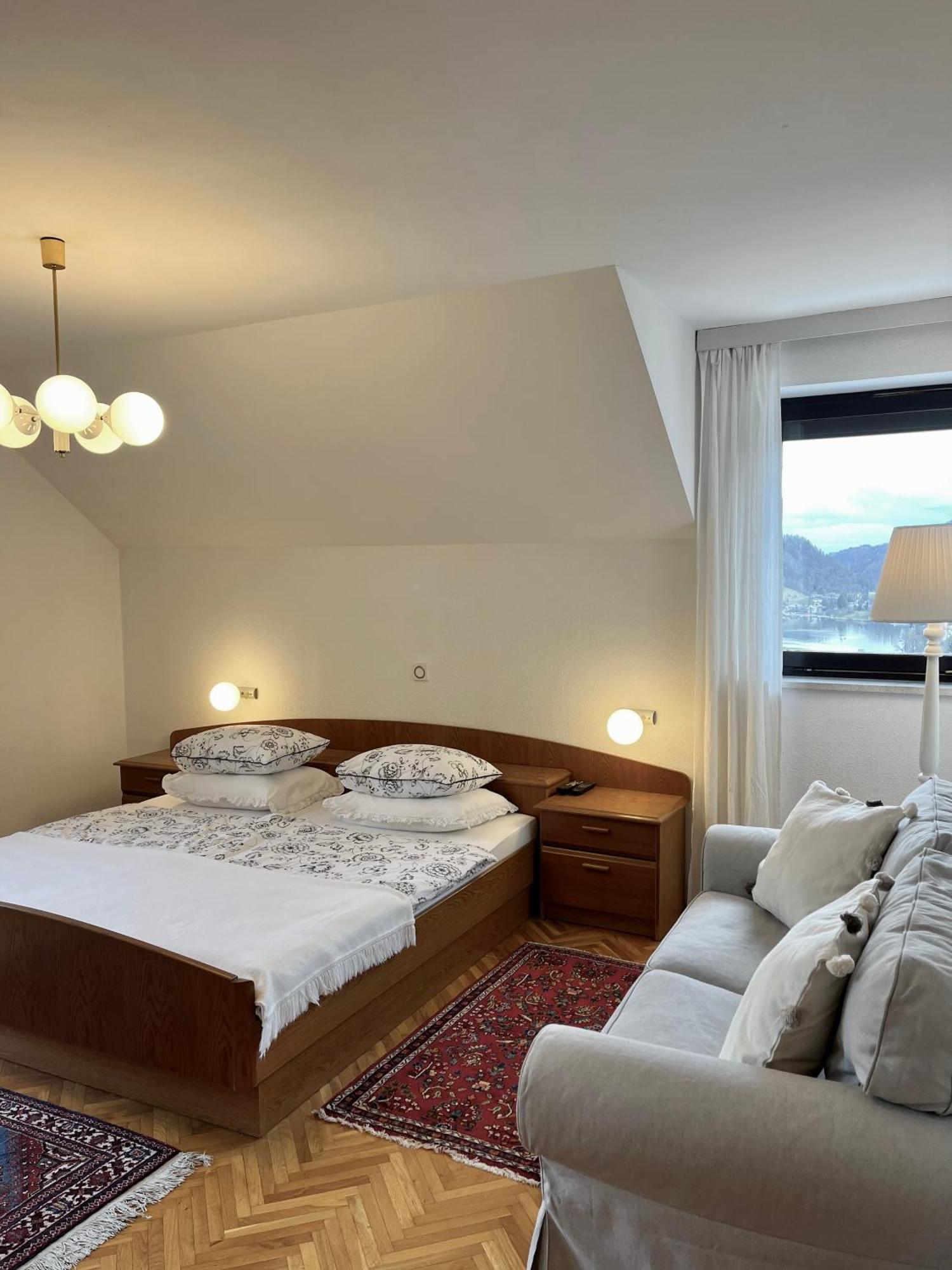 Lakeview Guesthouse & Chalet Bled Extérieur photo